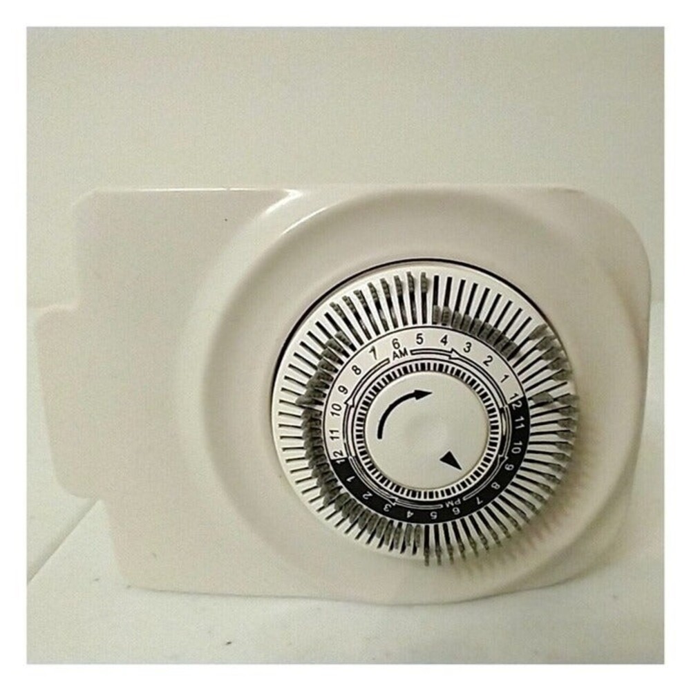 Intertek 24 Hour Analog Lamp Timer - Picture 6 of 6